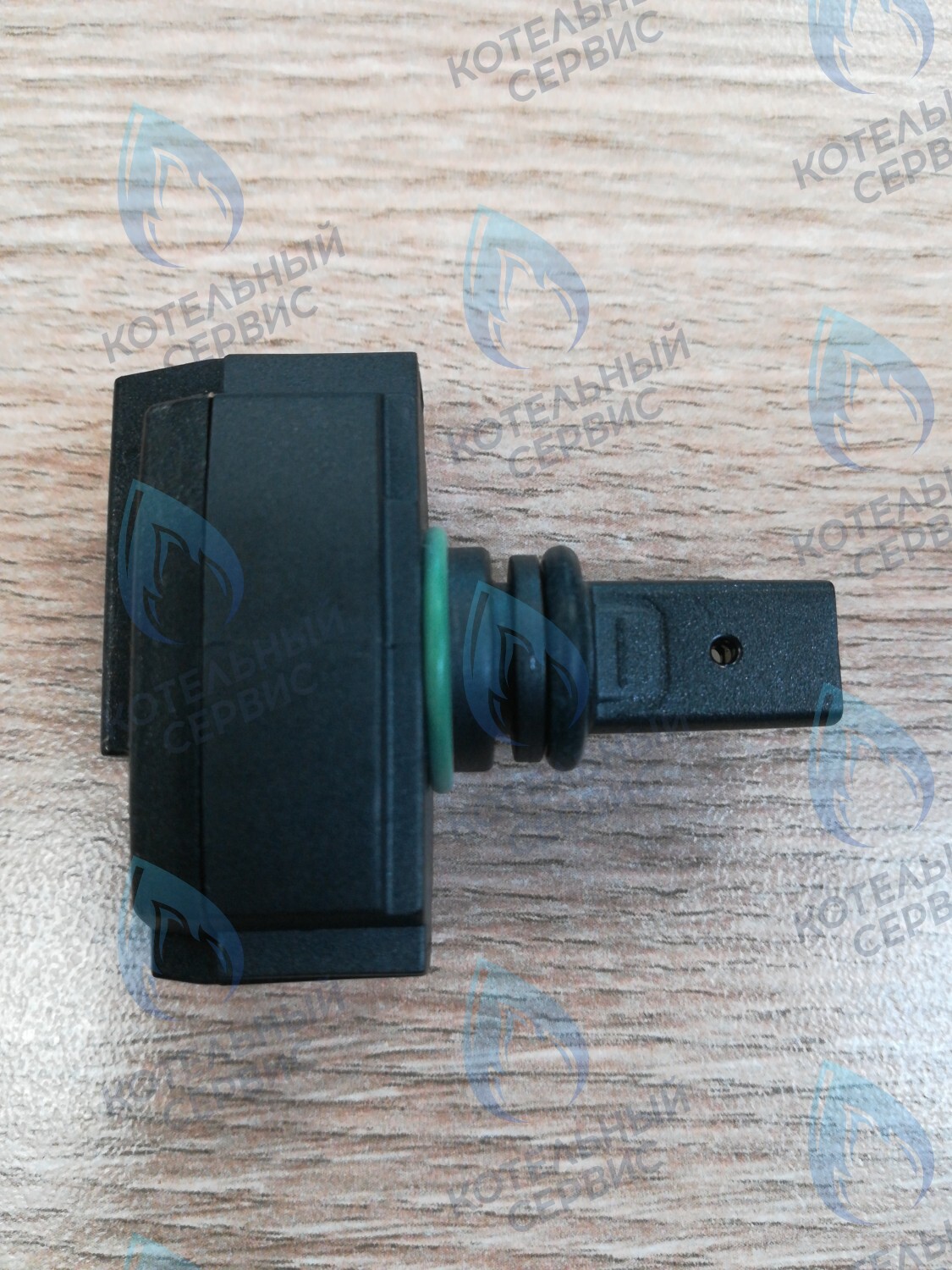 7828749 Датчик протока и температуры Viessmann Vitopend 100 в Самаре