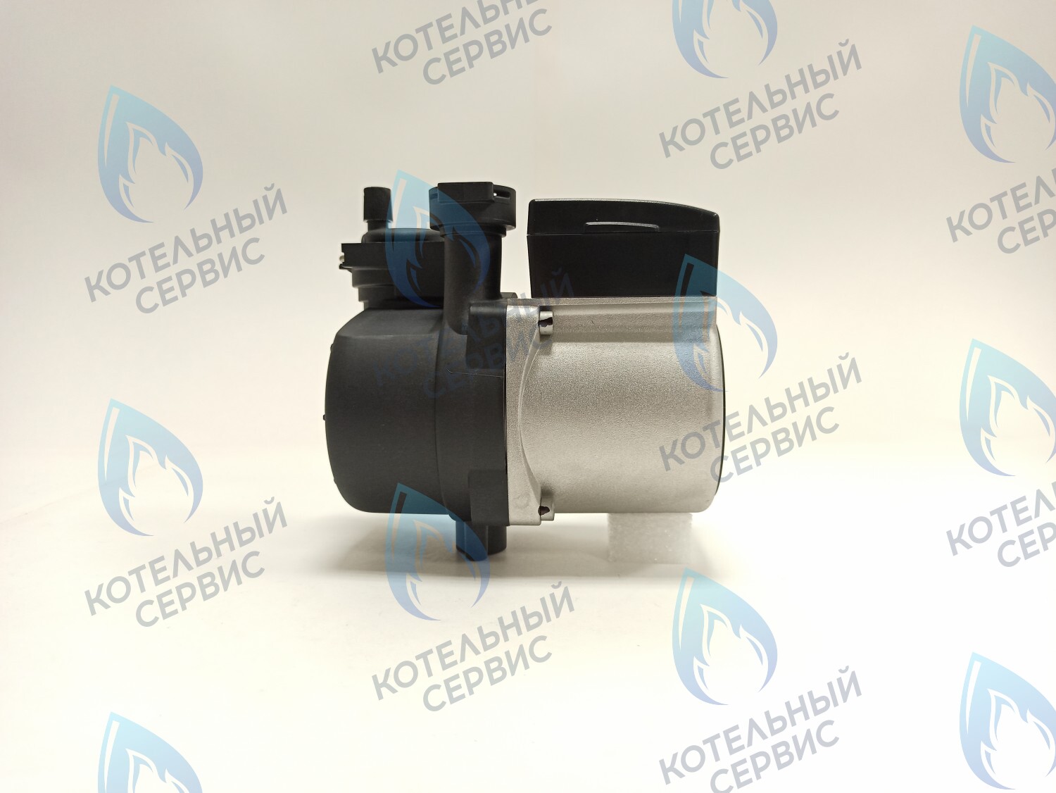 30034160A Насос циркуляционный NAVIEN Deluxe E/C (30022723B, 30022723A, 30022722B) в Самаре