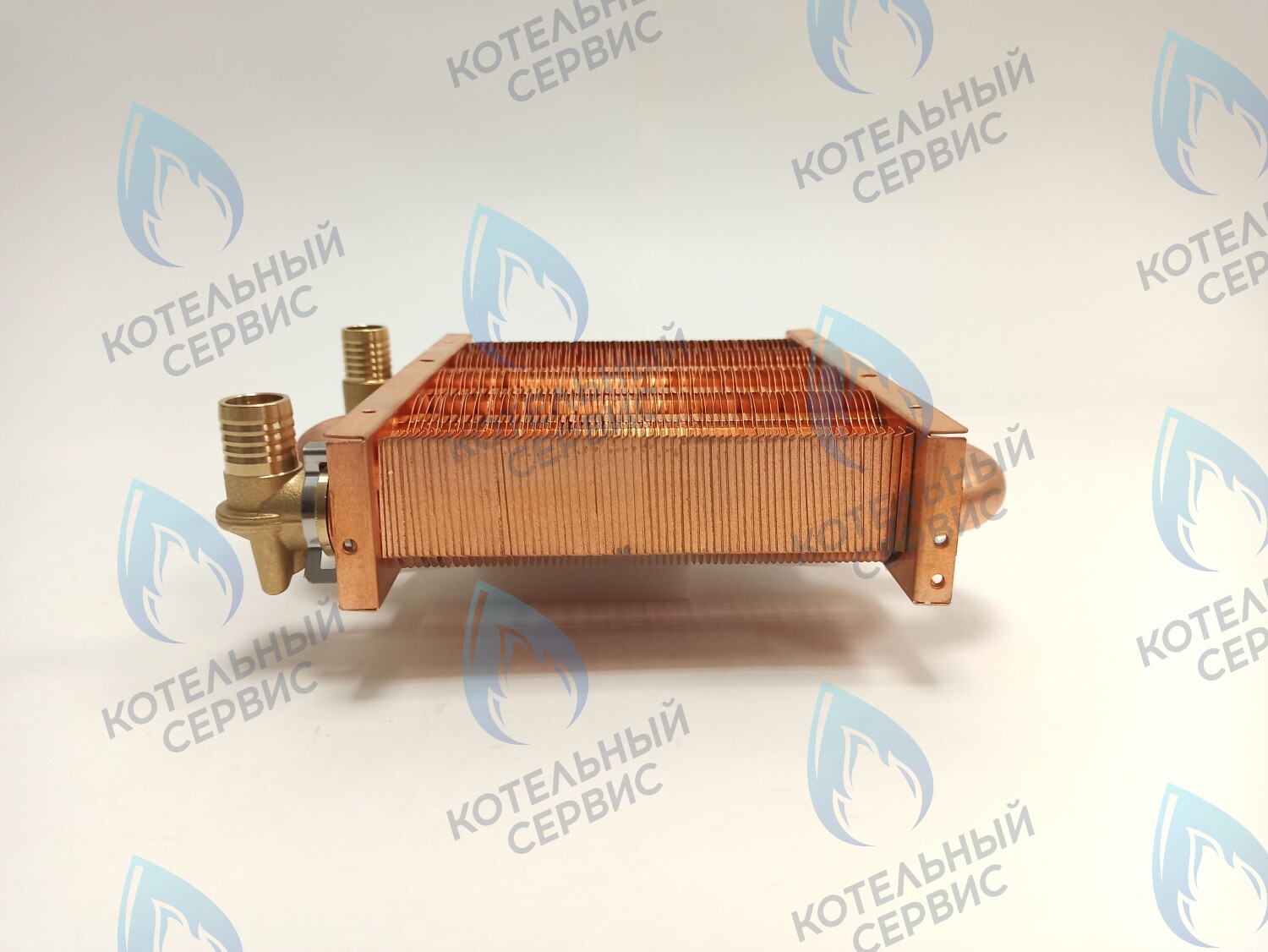 EM021-142-02-Фитинг-Комп Теплообменник первичный основной (с фитингами) 142мм 67 FIN (100 HSG/ICH/MSC) DAEWOO в Самаре