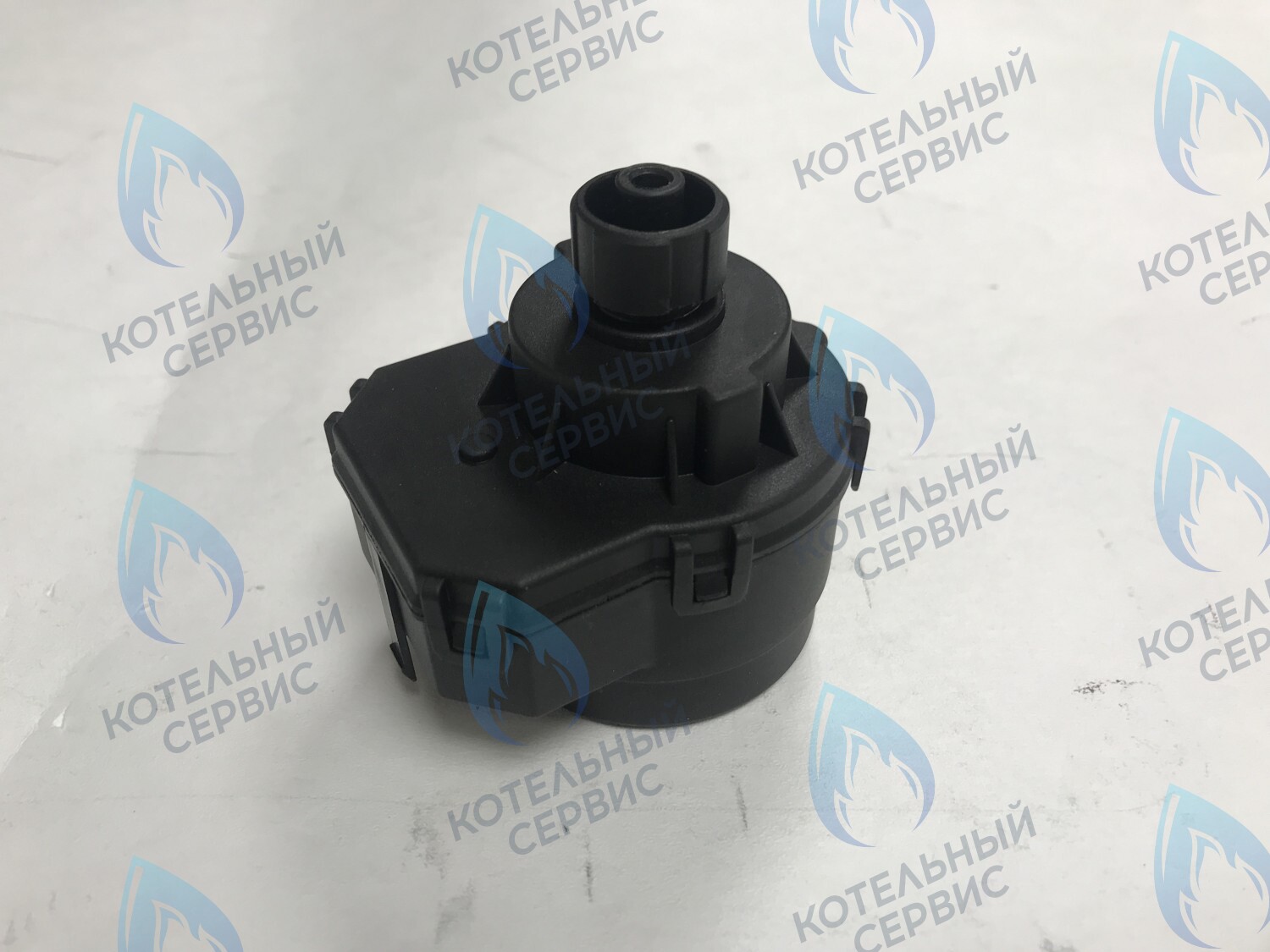 GM007-03 Сервопривод (мотор) трехходового клапана 220/240V  BAXI, KENTATSU, ELECTROLUX, IMMERGAS, FERROLI, HI-THERM, FEDERICA BUGATTI, LEMAX, E.C.A., BALTGAZ, FONDITAL, RODA в Самаре