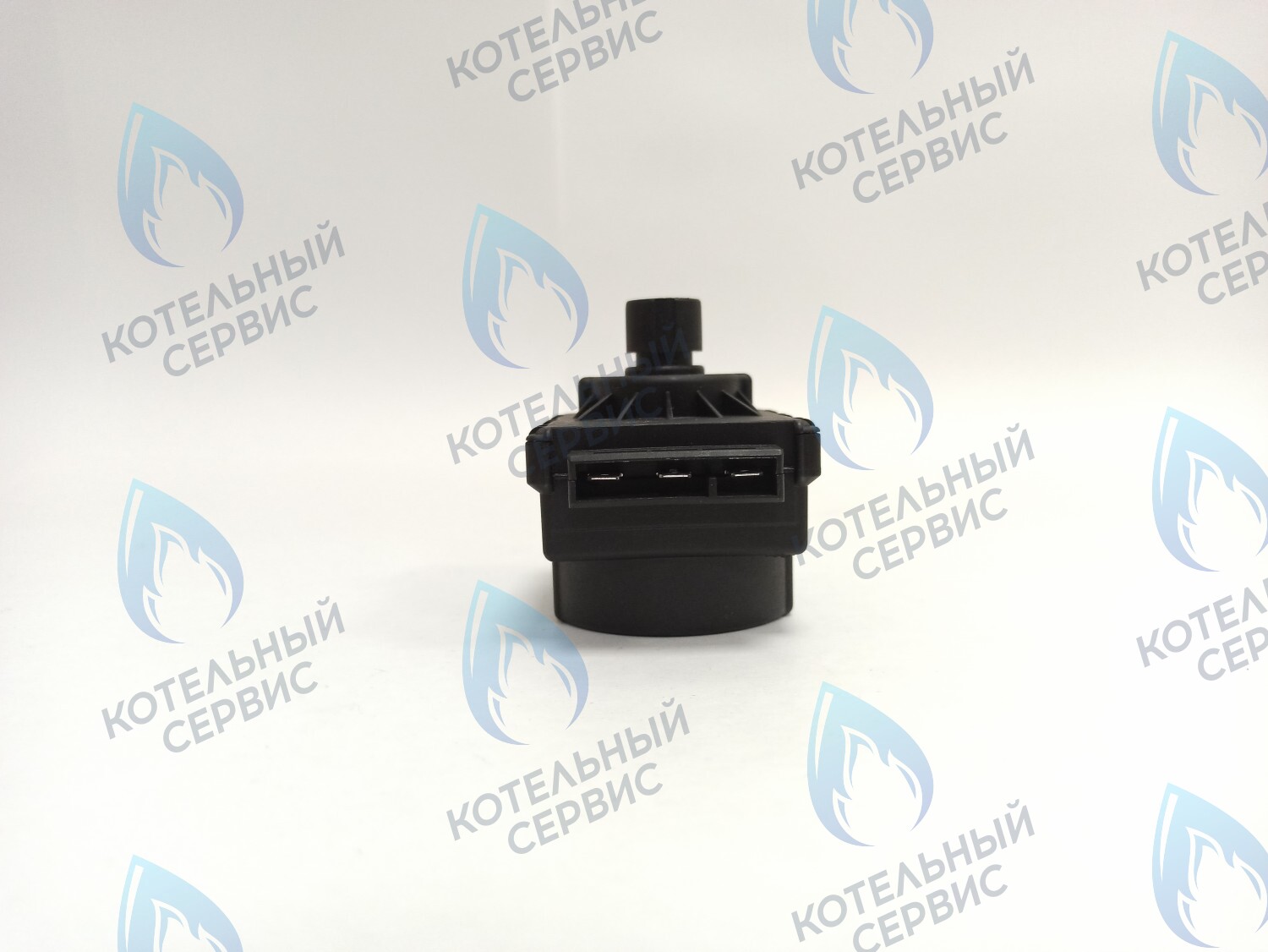 GM001-03 Сервопривод (мотор) трехходового клапана универсальный 7,5мм 220/240v (С) FERROLI, PROTHERM, VIESSMANN, ALPENHOFF, ALPHATHERM, ELECTROLUX, ROC, ELSOTHERM, OASIS, POLYKRAFT, HAIER, CHAFFOTEAUX, ARISTON, MIZUDO, ITALTHERM, THERMEX в Самаре