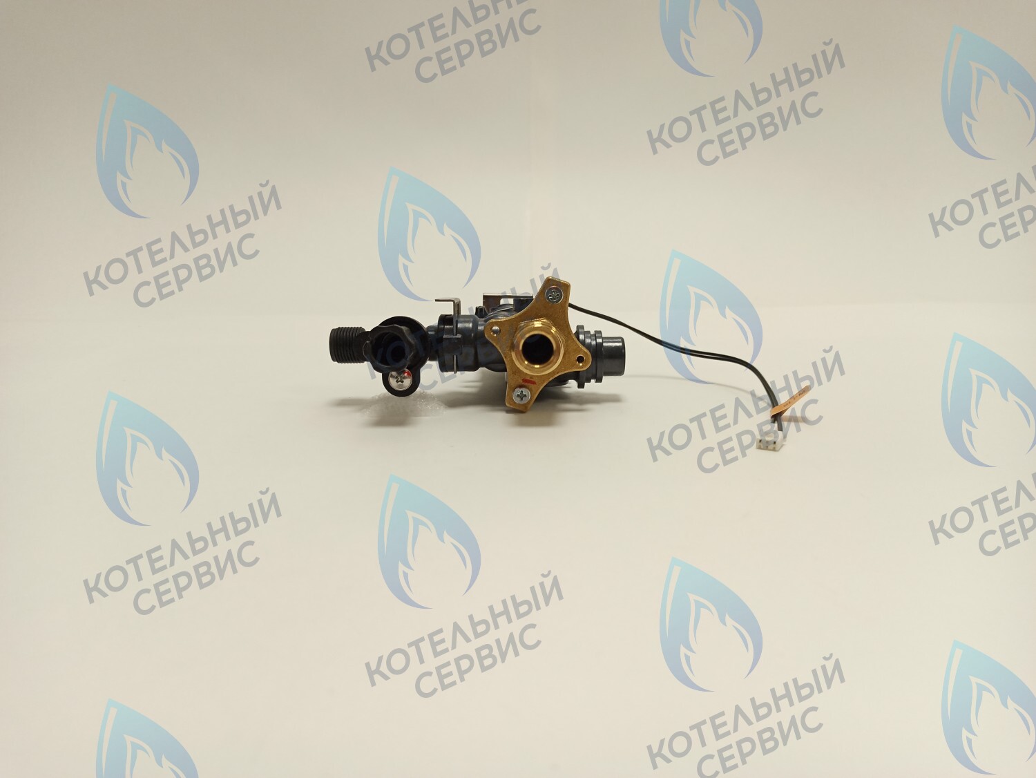 30015722A Патрубок-адаптор ГВС Deluxe S 13-24 k NAVIEN в Самаре