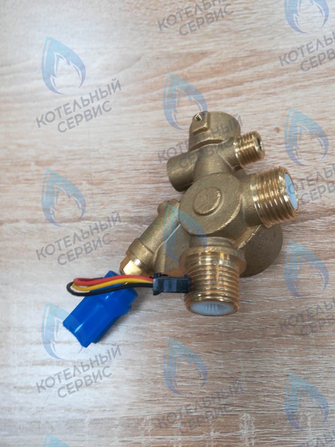 A01112 Гидроблок крана подпитки с датчиком протока в сборе L1P18-F21(M)HEC в Самаре