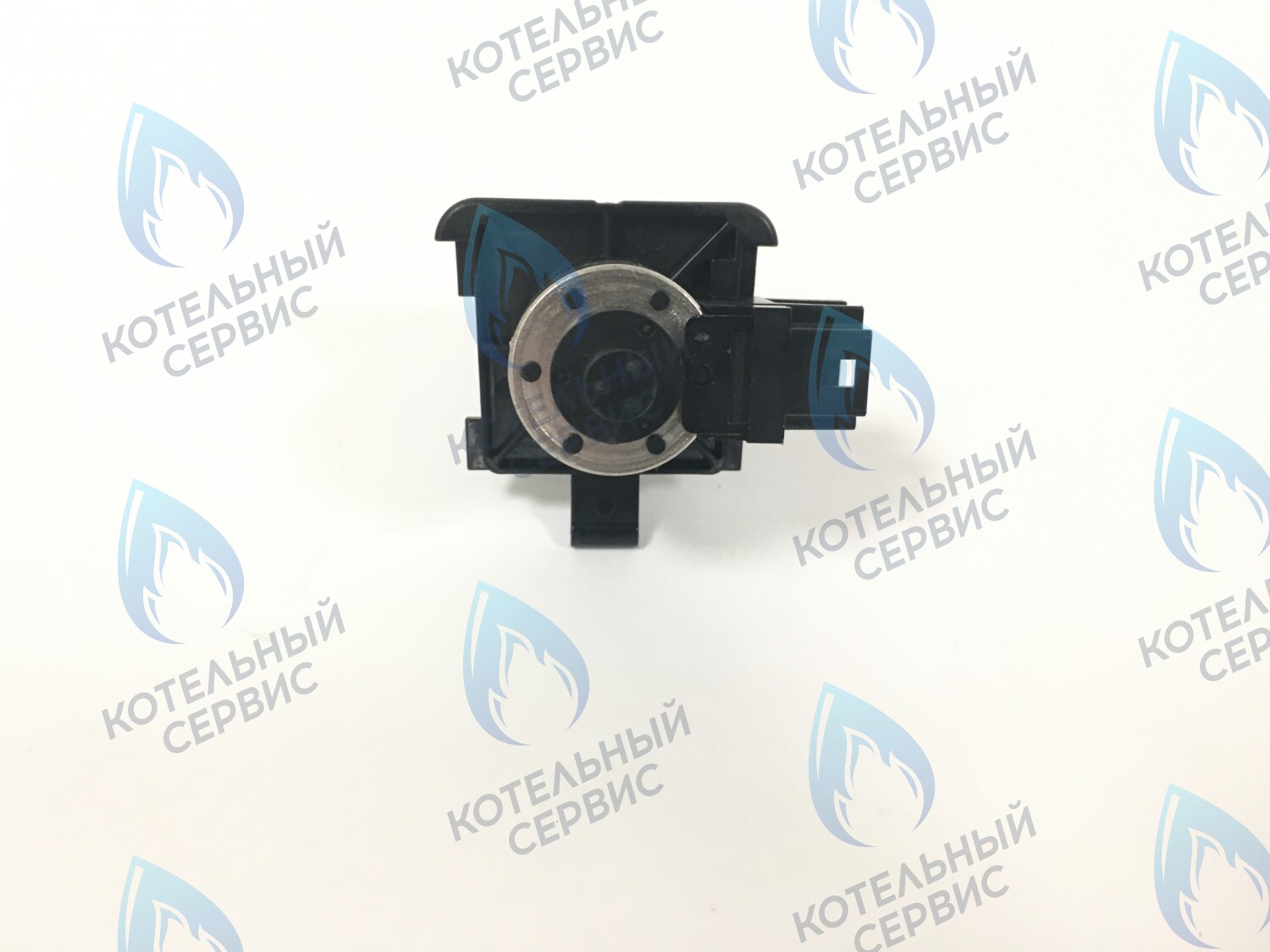 GM010 Мотор BOSCH, BUDERUS (87160113600, 87186828390, 19928669), VIESSMANN (7822764) в Самаре