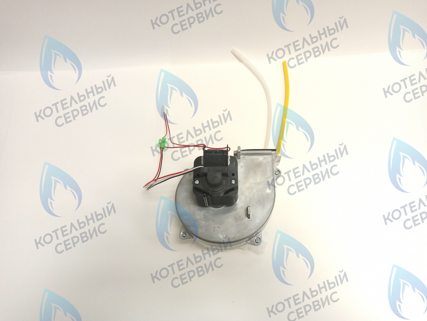 30005562C Вентилятор Navien Ace 30-35K, Ace Coaxial 13-30K (PAFA4A07001_001) в Самаре