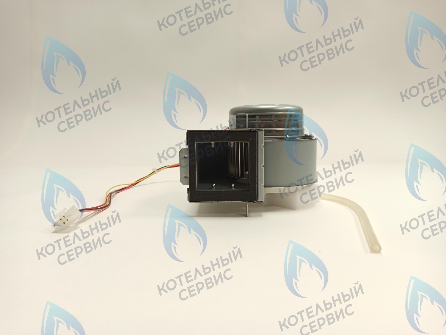 30010860B Вентилятор Navien Deluxe 30-40K, Smart Tok 30-35K, Prime 30-35K (30010860A) в Самаре