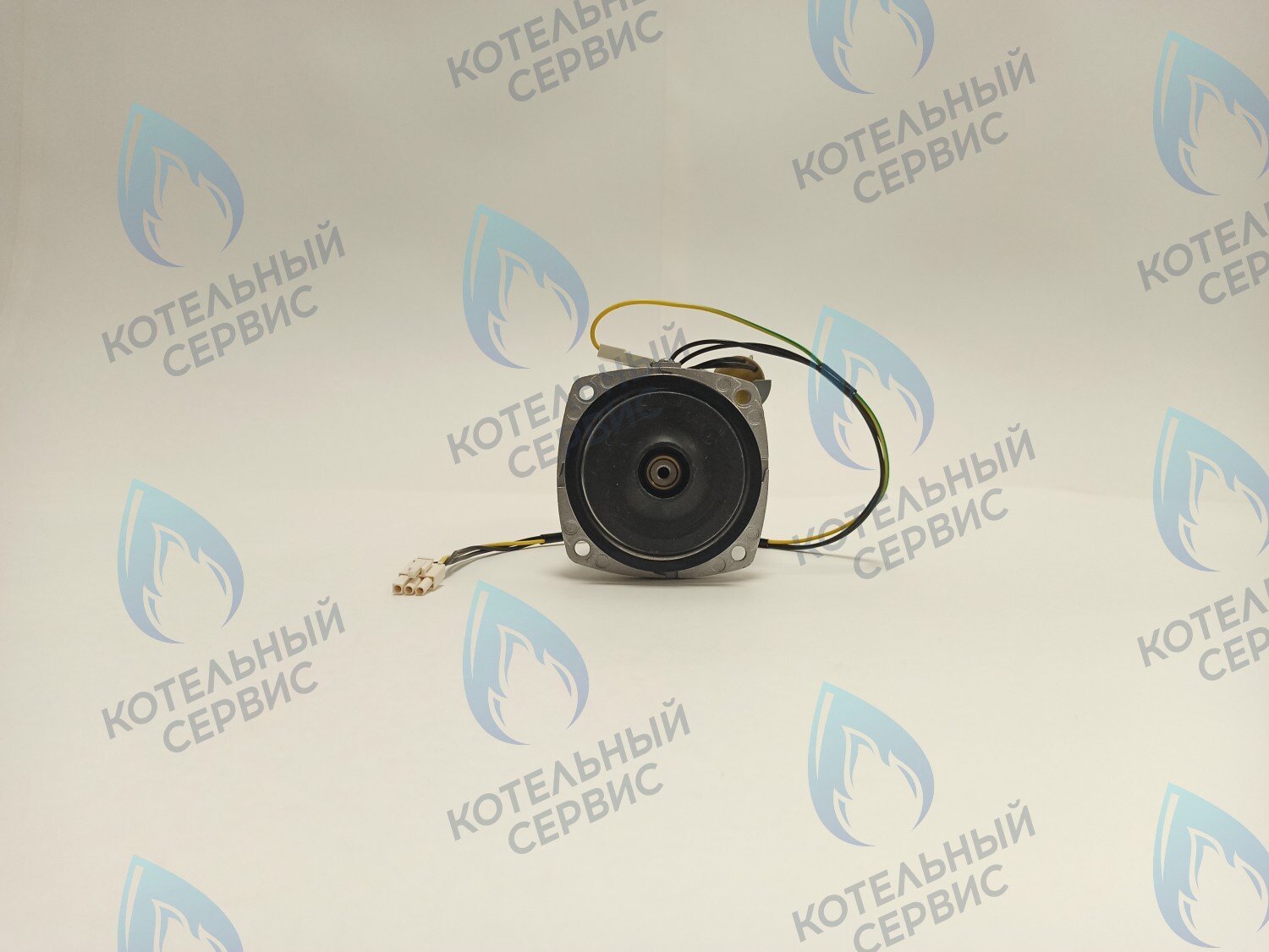 PH-W21CW50-WA82-Комп Двигатель насоса (черный пластик) (без улитки, с терминалом) (12/5, 15/5) аналог WILO 82w INTMSL15/5 HE-1 (21мм по часовой) в Самаре