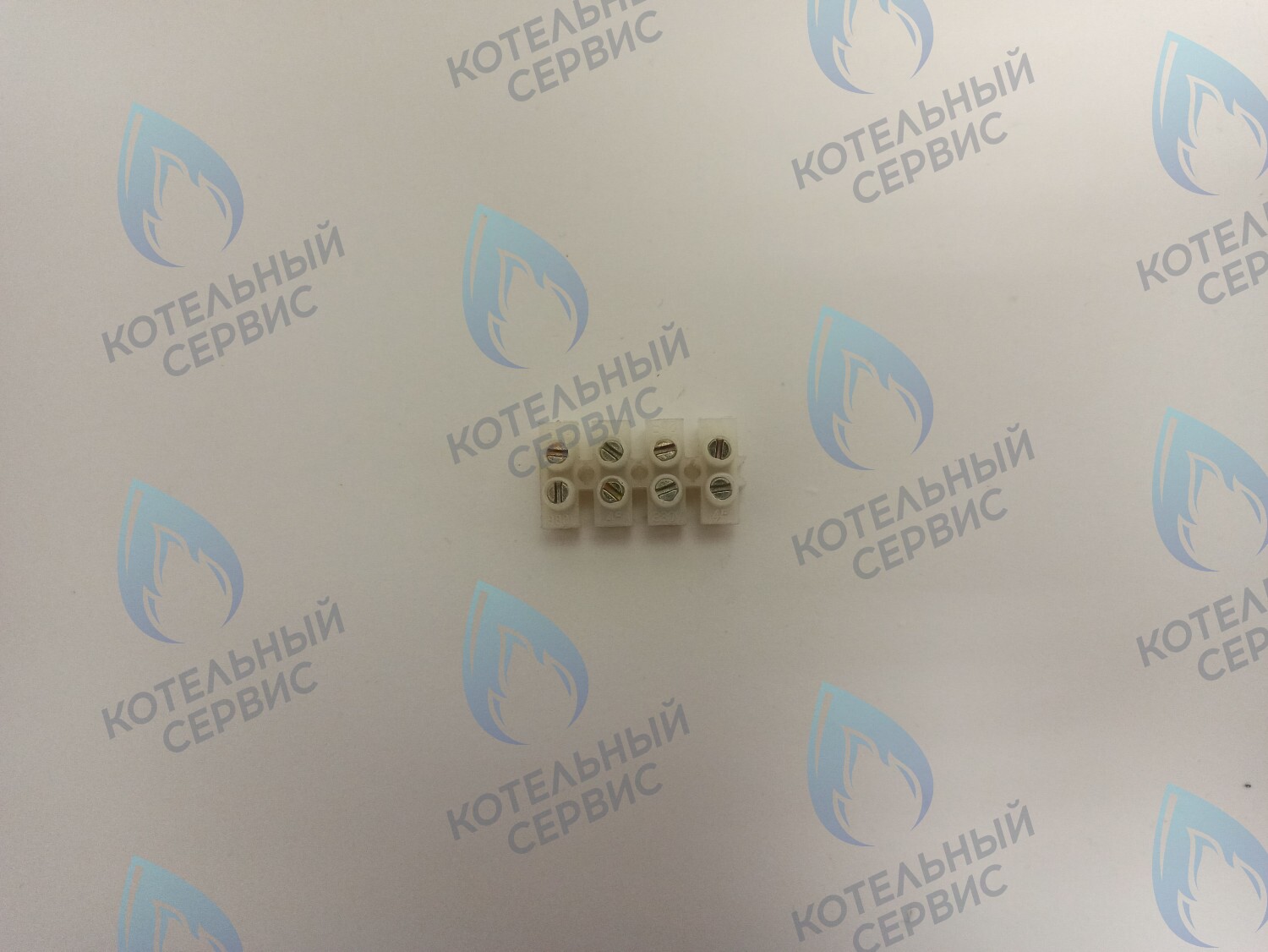 NCE 1101 4-элементная пластмассовая рядовая скобка ELECTROLUX в Самаре