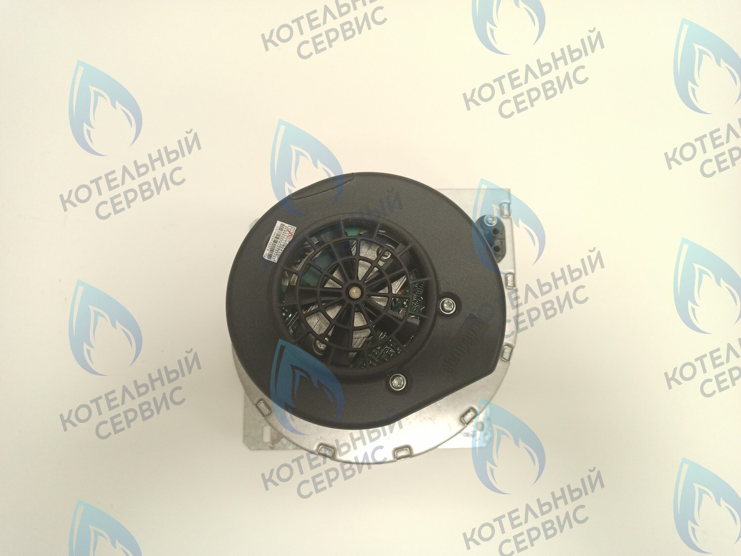 AF028-66W-BP-E Вентилятор VAILLANT turboTEC 36kW 190262 (в комплекте с монтажной пластиной) в Самаре