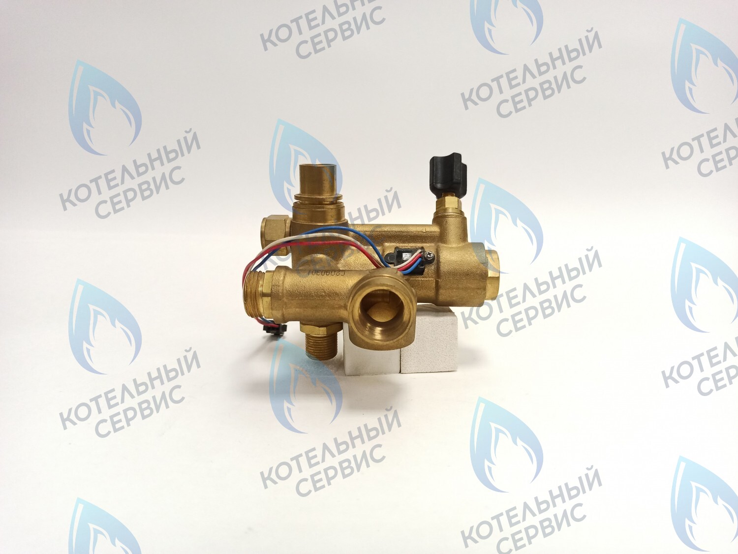 CB11030055 Блок гидравлический выходной 32кВт ELECTROLUX в Самаре