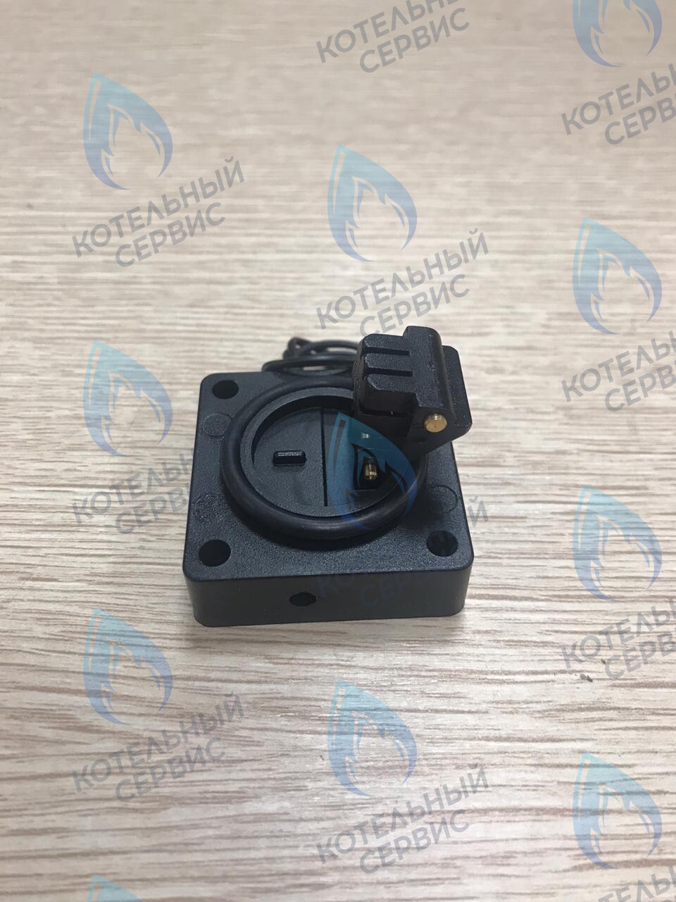 FS009 Датчик протока ARISTON UNO (995948) VIESSMAN (7822762) в Самаре