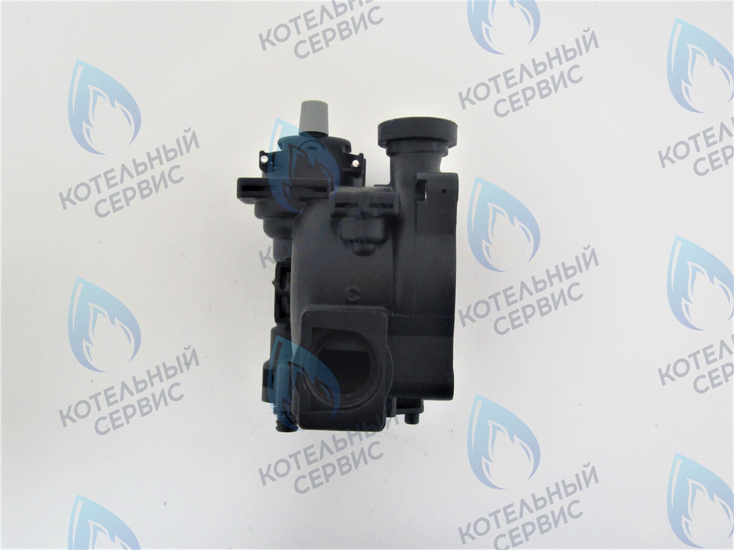 PMF01BW Улитка циркуляционного насоса (отверстие сзади, два справа сбоку) FERROLI под насос WILO (W21CW) в Самаре